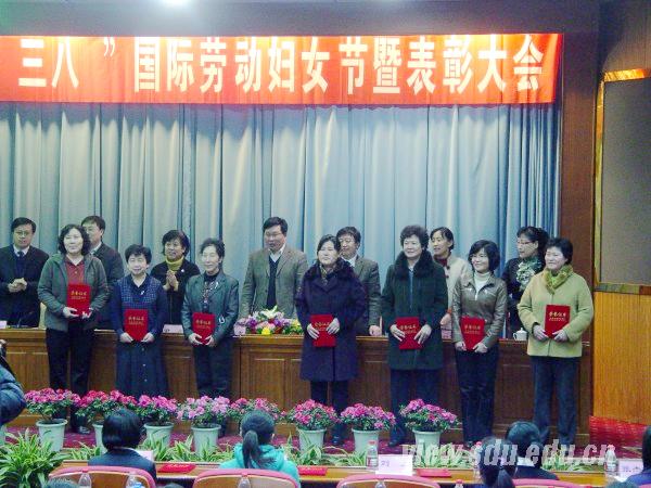 摄影:贾慧敏